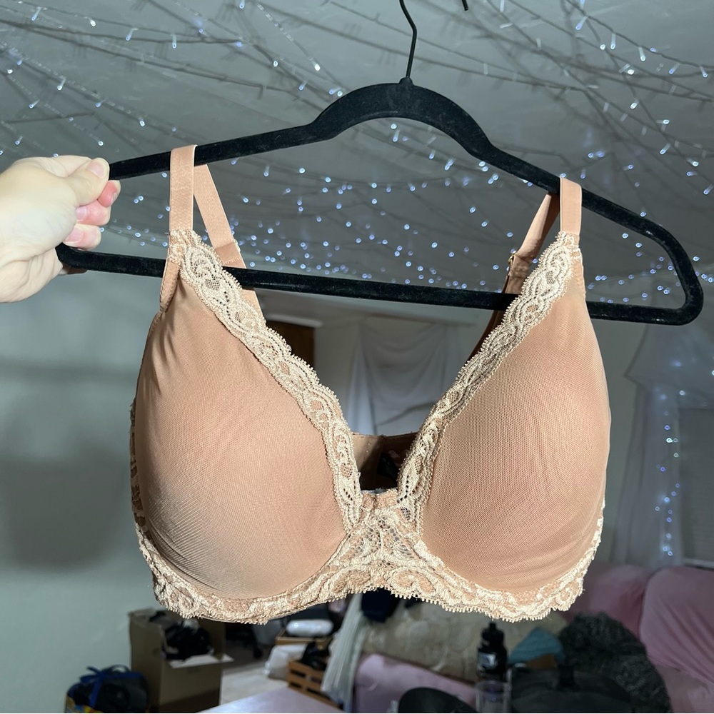 New NATORI Feathers Underwire T-Shirt Plunge Bra Cameo Rose Glow Taupe Lace 38B